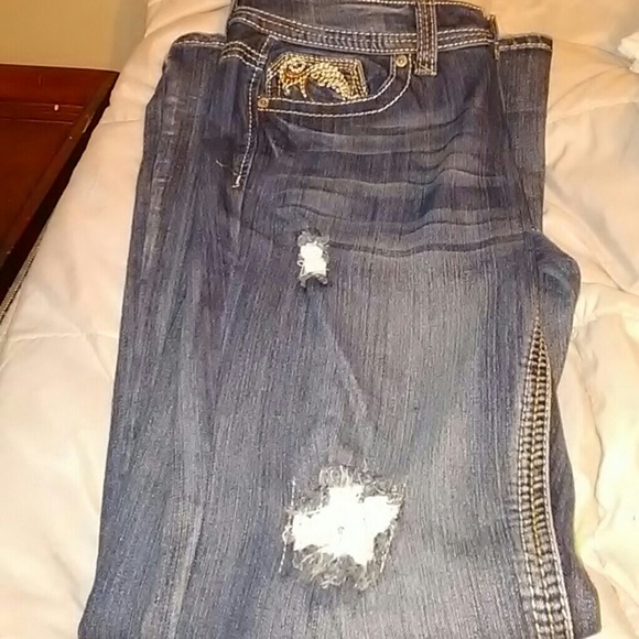 Jeans - Picture 2 of 2